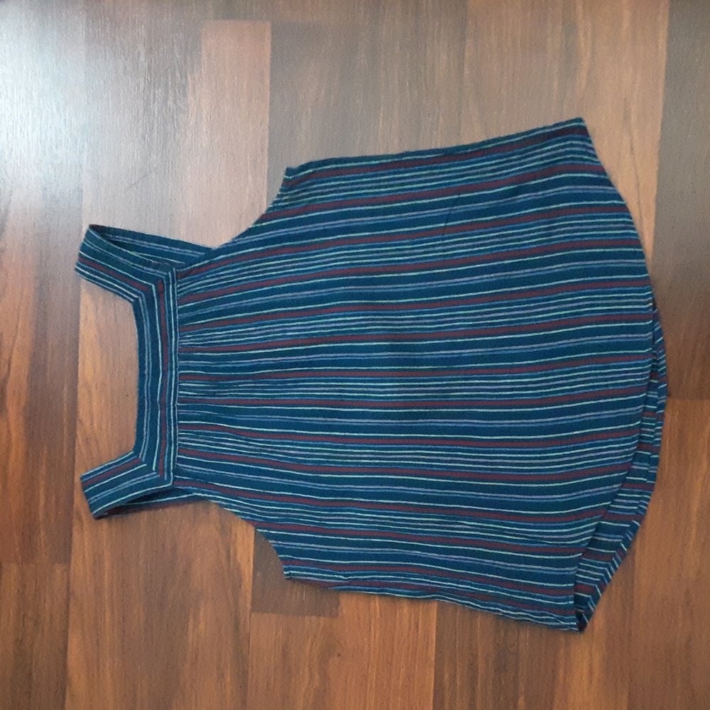 Universal Thread tank top - Picture 2 of 4